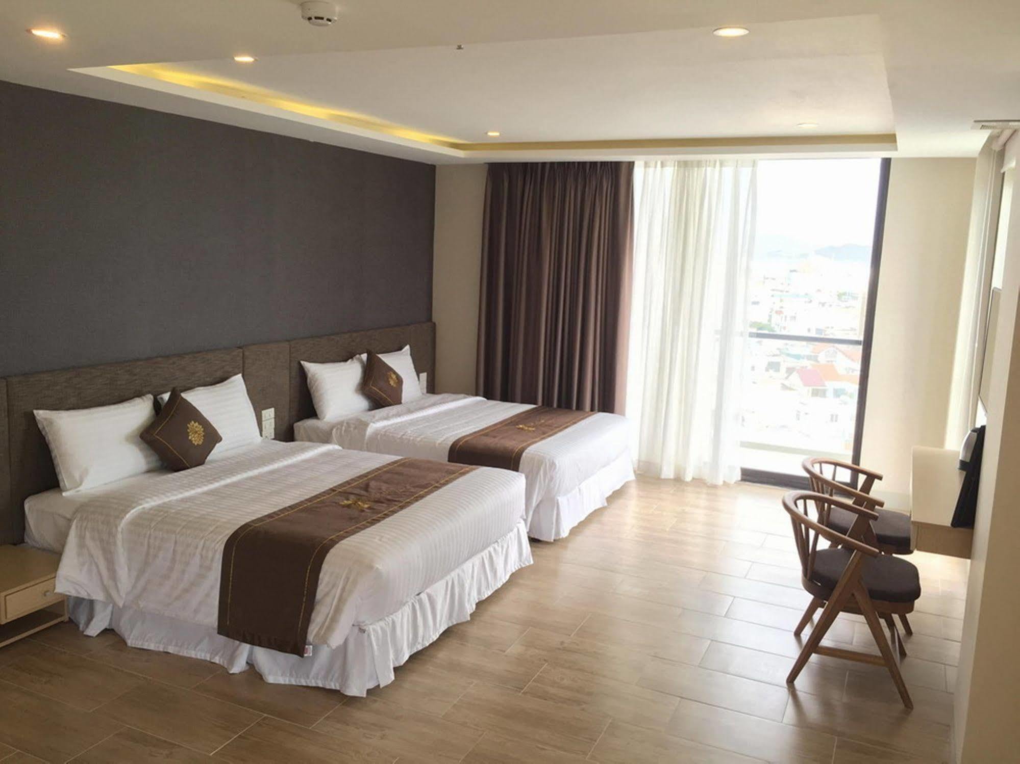 Daisy Hotel Nha Trang Eksteriør billede
