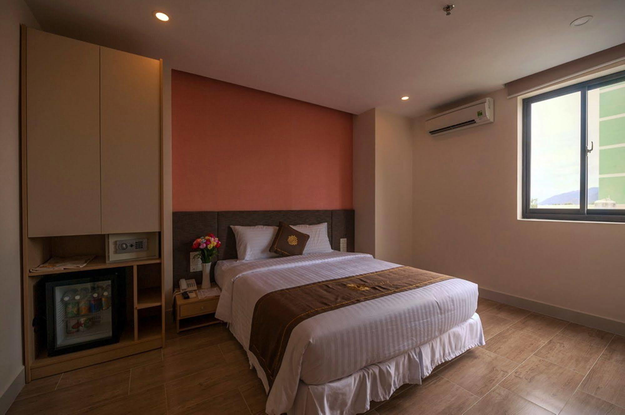 Daisy Hotel Nha Trang Eksteriør billede