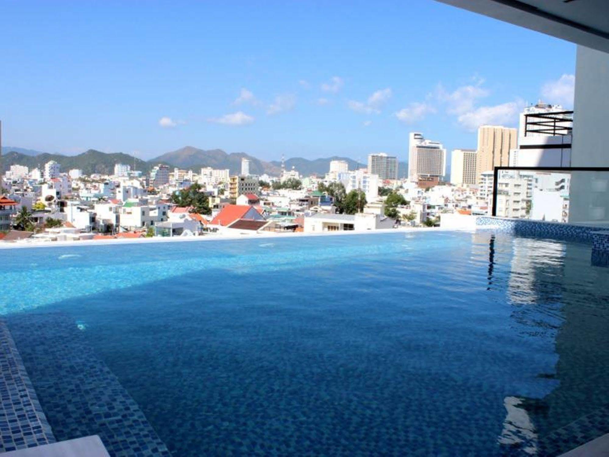 Daisy Hotel Nha Trang Eksteriør billede